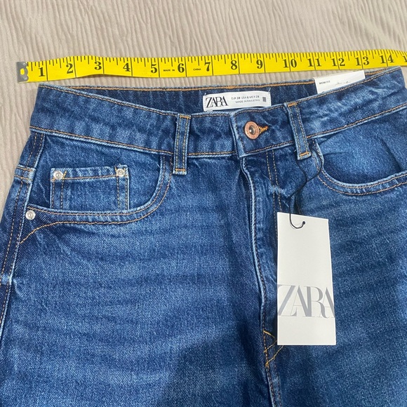 Zara Mom Fit Blue Jeans/ high rise, slim mom leg ankle comfort/ size 6 - Picture 5 of 8
